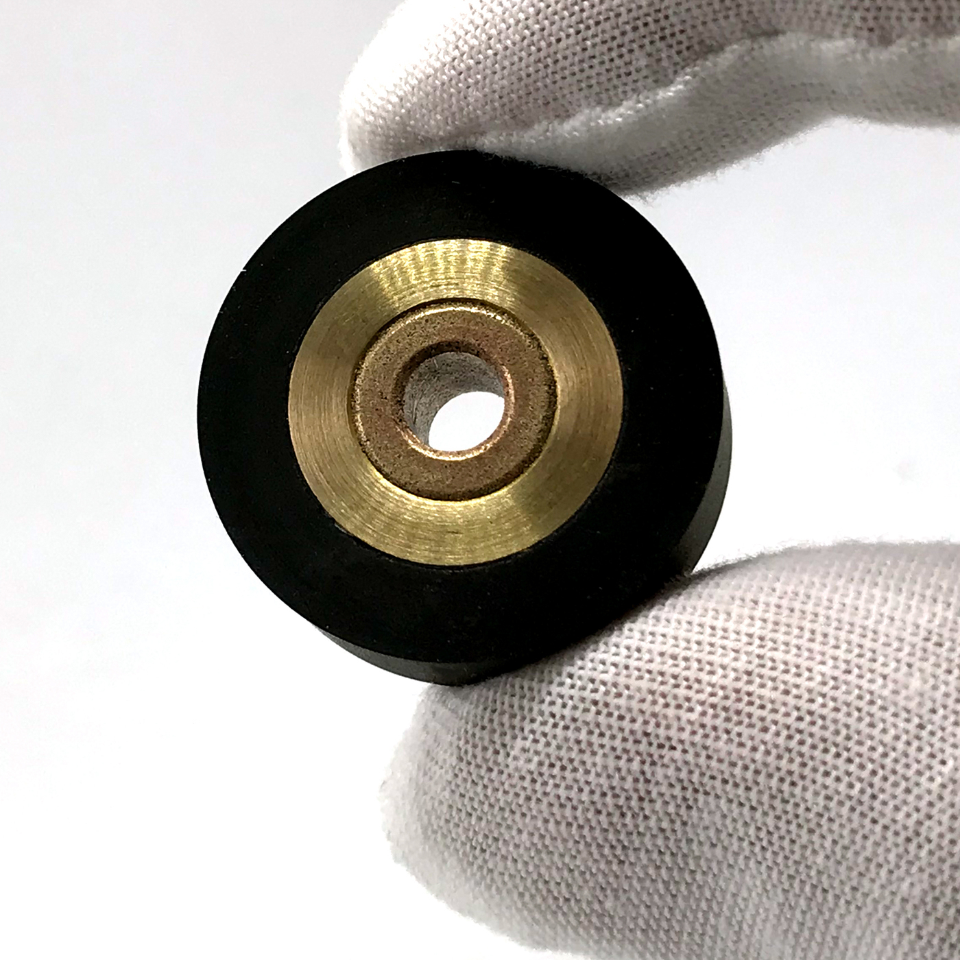 Pressure roller for Revox B77, A700, PR99, C270, C274 and Studer A67, B67, A807, A810